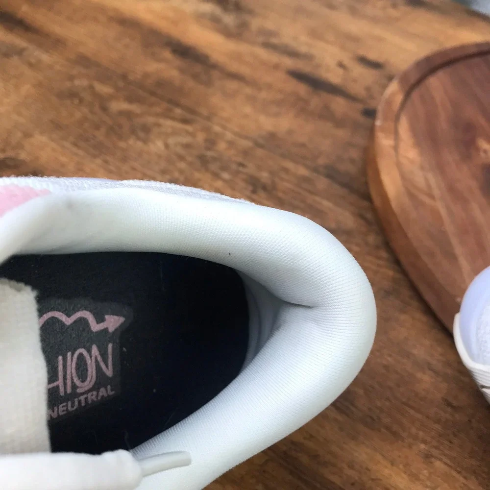 Brooks Ghost 16 Running Shoes Womens 10B White Pink Training Casual Sneakers